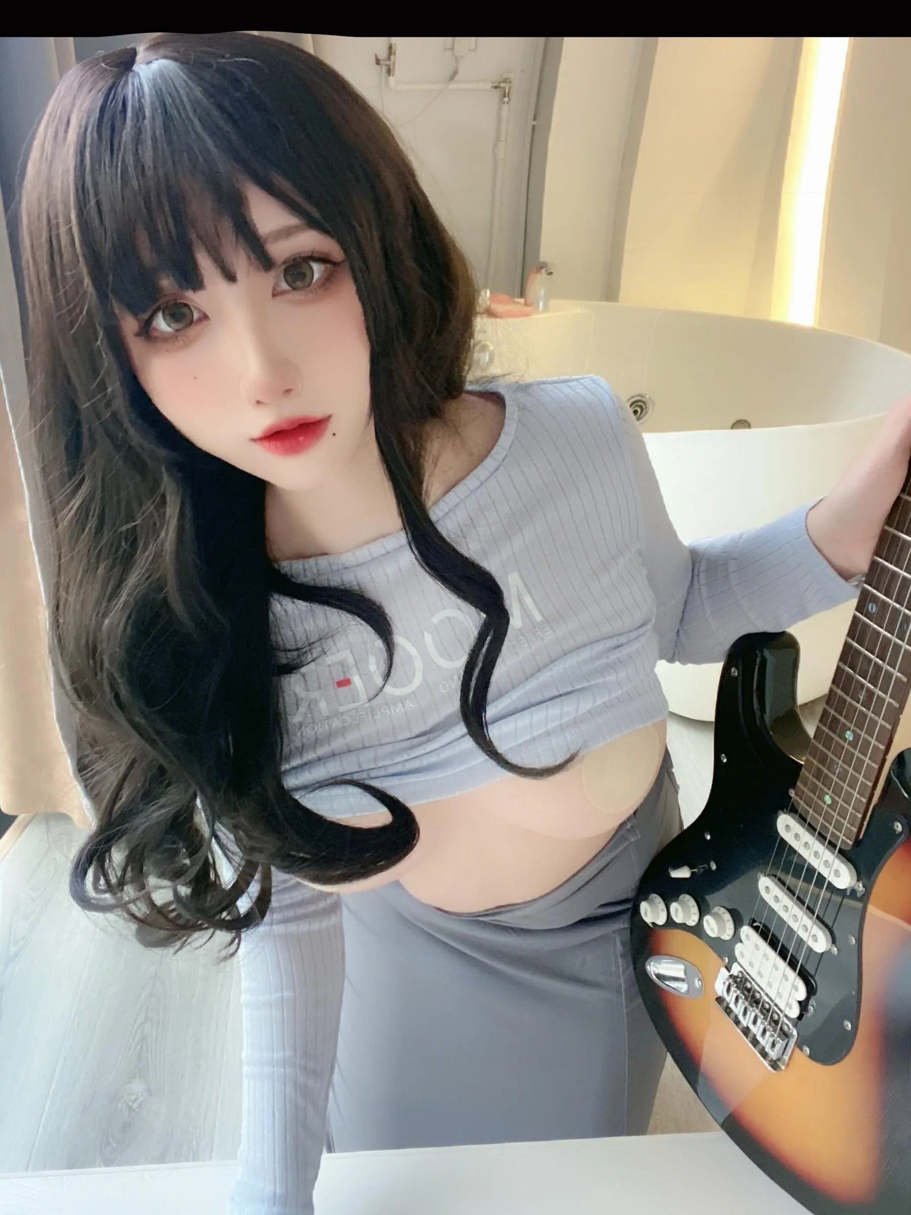 九曲Jean – NO.76 吉他妹妹包臀裙-吉他妹妹自拍 [40P]插图9